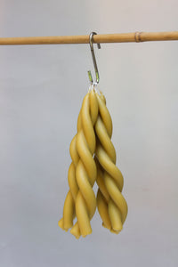 TWISTED SCENTED CANDLE - NATURAL