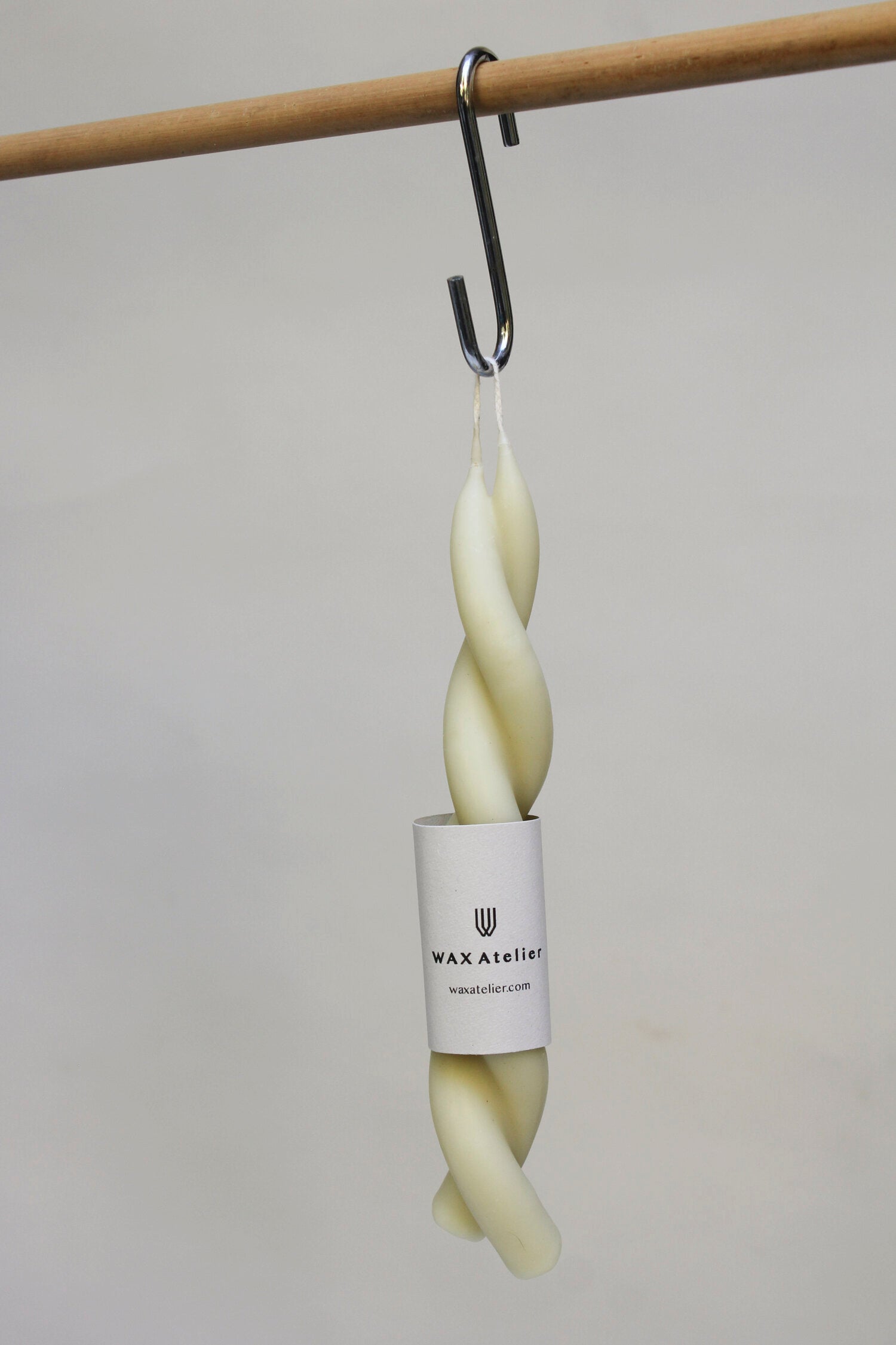 TWISTED SCENTED CANDLE - MOTHERS MILK