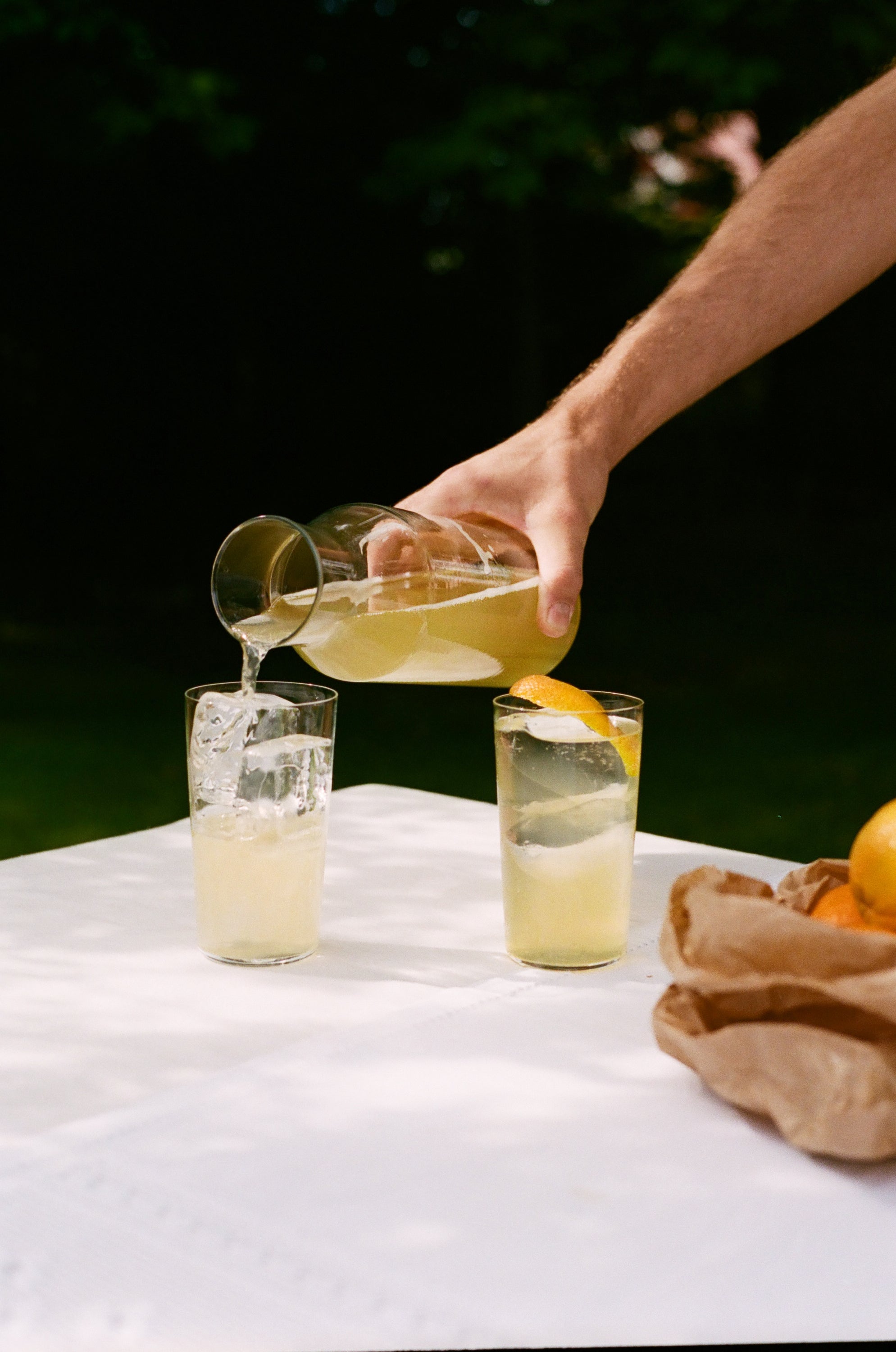 BOTIVO - SLOW SIPPING BOTANICALS  0% ABV