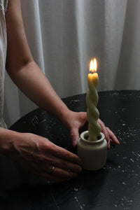 TWISTED SCENTED CANDLE - MOTHERS MILK