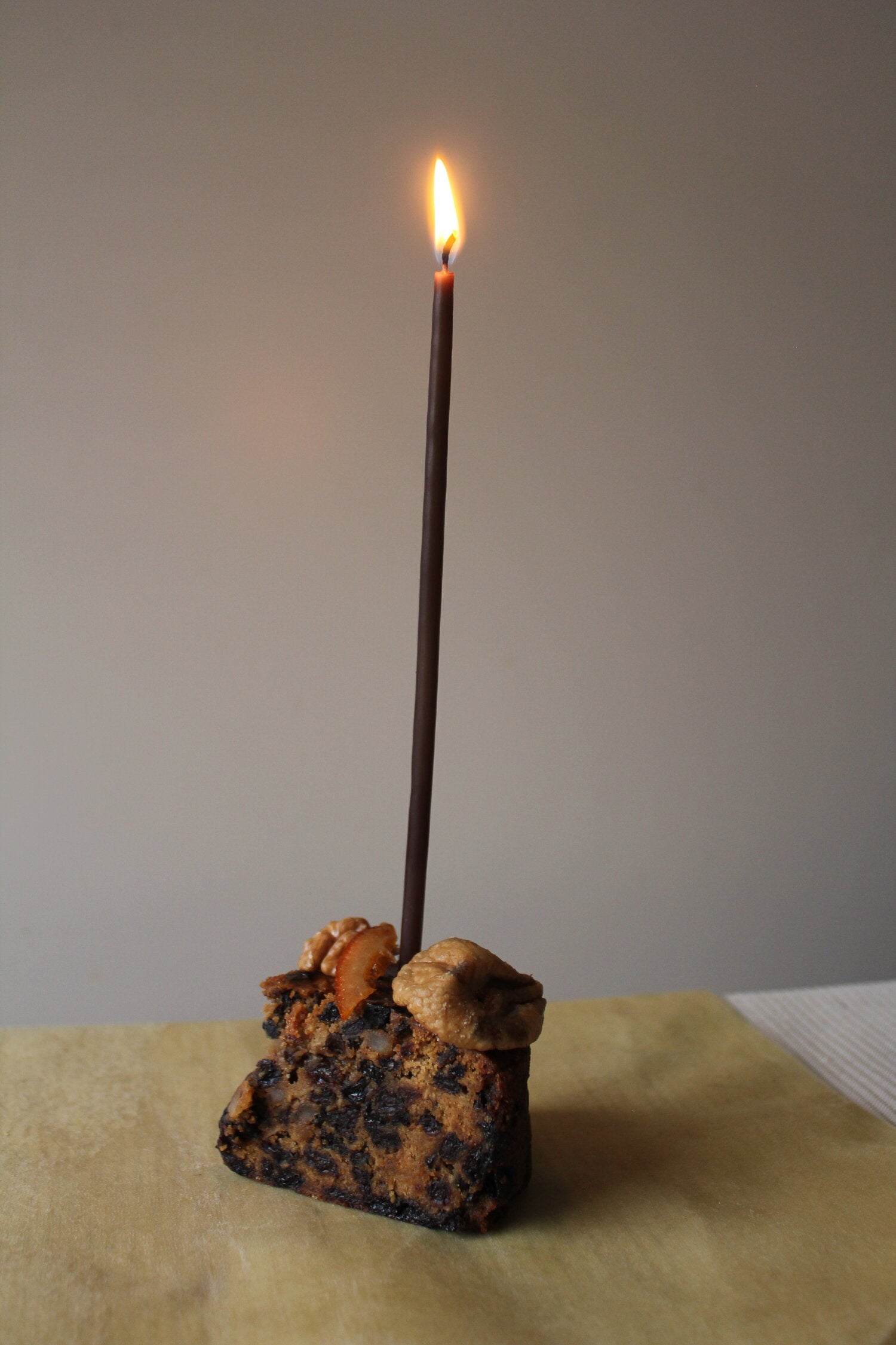 8 CELEBRATION CANDLES - GREEN TEA