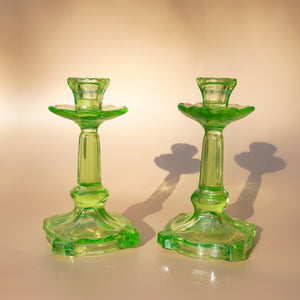 SET OF 2 VINTAGE GREEN GLASS CANDLE STICK HOLDERS