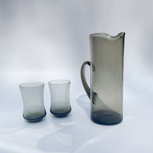 VINTAGE 1970s SMOKED GLASS WATER JUG