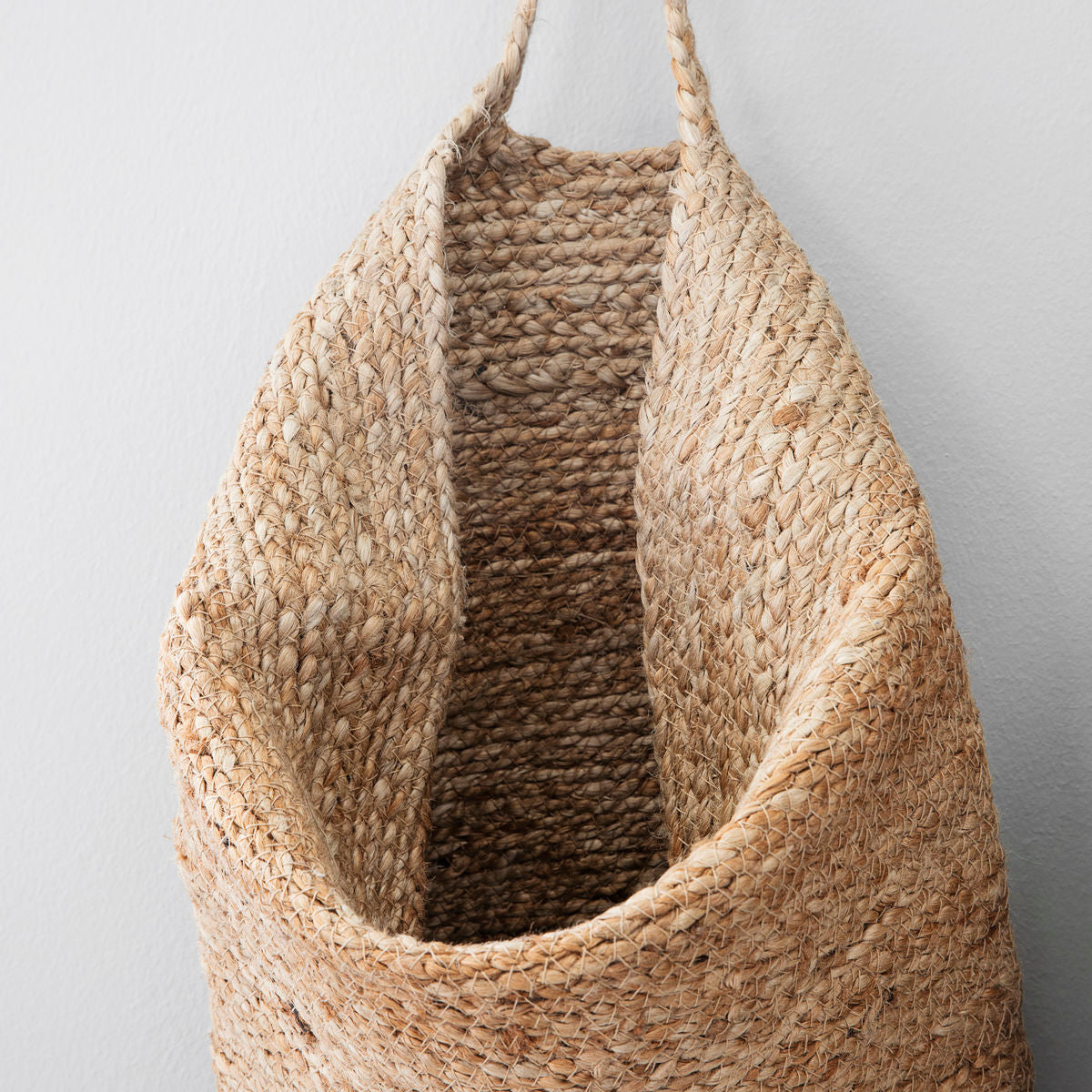 HEMP STORAGE HANGING BASKET